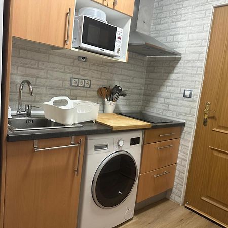 אגוואדולסה Irivi 9 Apartment מראה חיצוני תמונה